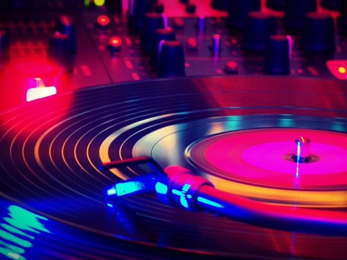 Disk on the console of the DJ
