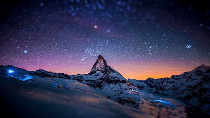 The mountains under the stars
