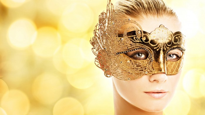 Girl in the golden mask